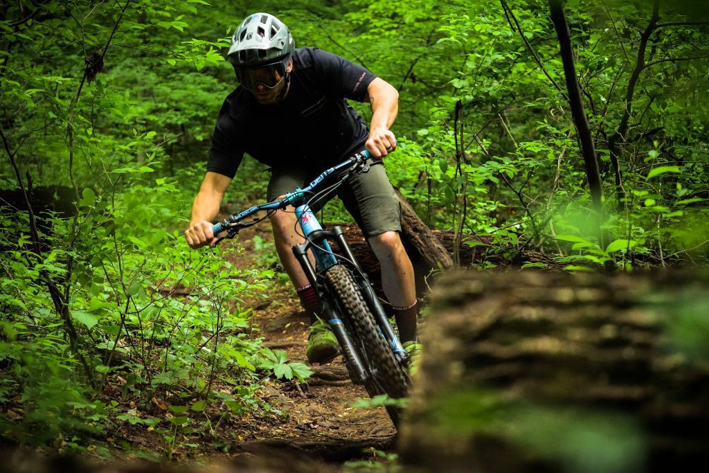 Brice Shirbach on Cane Creek Hellbender 70 photo by @bricycles
