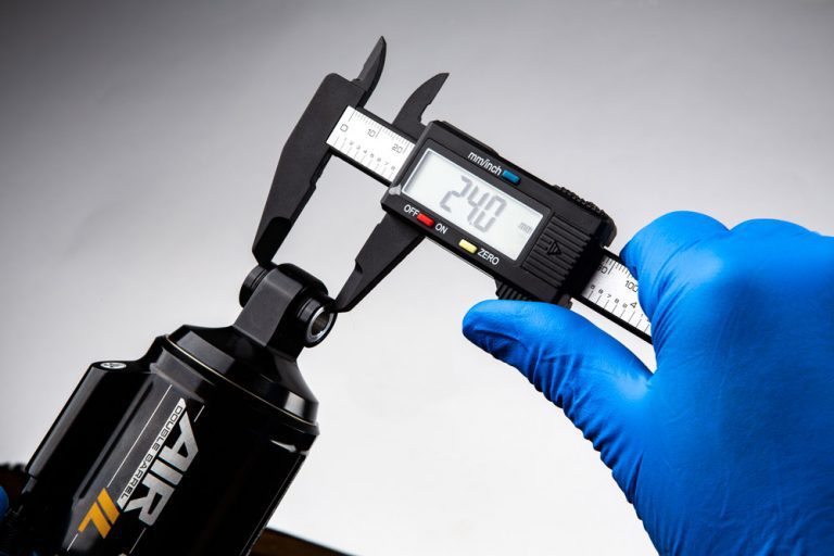 measuring shock hardware width